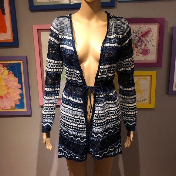 Almost Famous Blue/White Pattern Crochet Cardigan - Picture 2 of 7